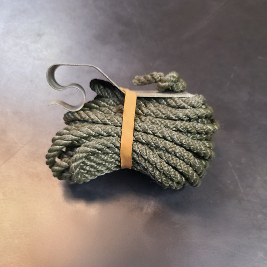 Kit de amarre de antena n.º 86-C-1053 (cuerda + clip en forma de “S”) para HUMVEE, etc.