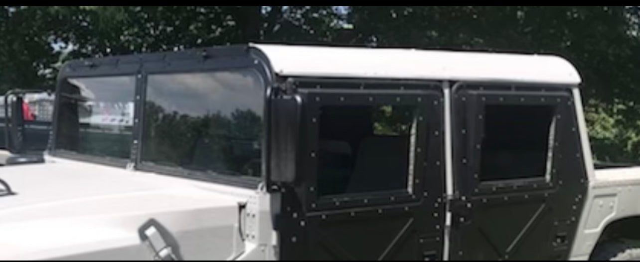 Complete Deluxe Hard Cab Kit - 4 X-Doors, 1/8" Thick Deluxe Hard Top Roof, Deluxe Rear Curtain for Military Humvee