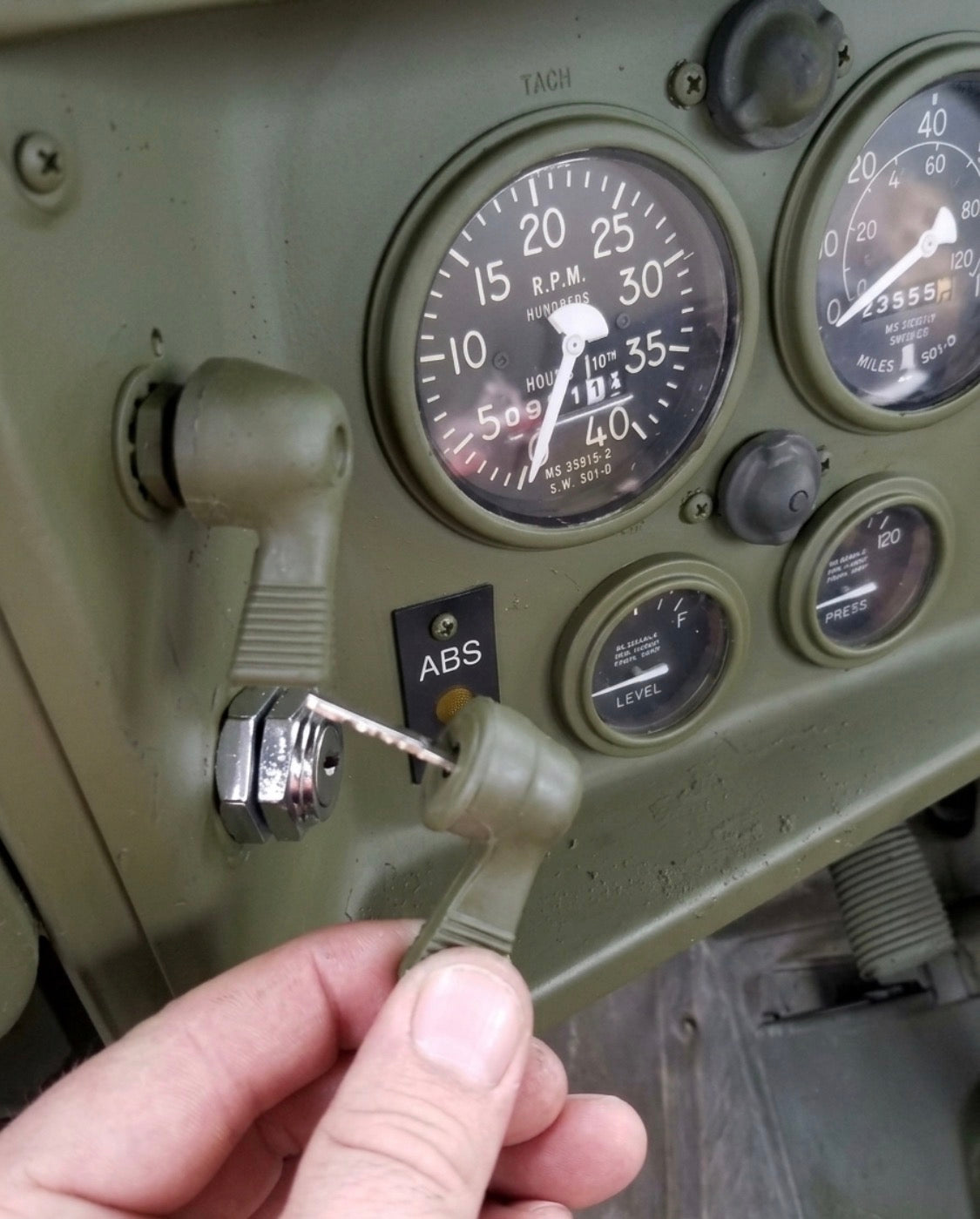 Interruptor de encendido con llave estilo militar OEM compatible con todos los vehículos militares, incluido Humvee, etc.