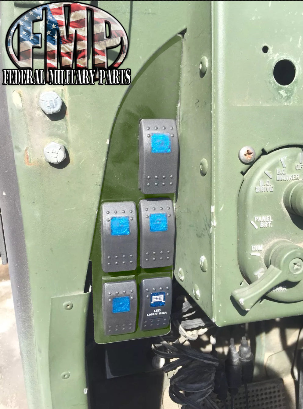 Lighted Rocker Switchpanel - 5 gäng - 24V - Ange med eller utan växlar